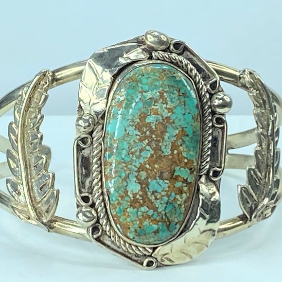 Native American Feather motif Turquoise cuff bangle 2.5" 29.0g